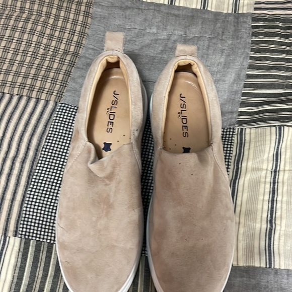 J Slides - Picture 2 of 12